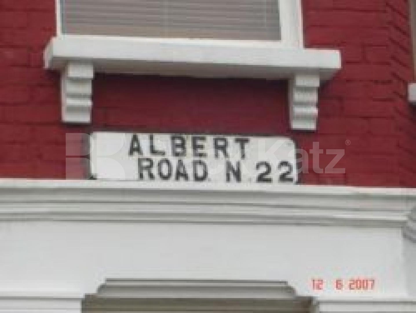 			3 Bedroom, 1 bath, 1 reception Flat			 Albert Road, ALEXANDRA PALACE N22